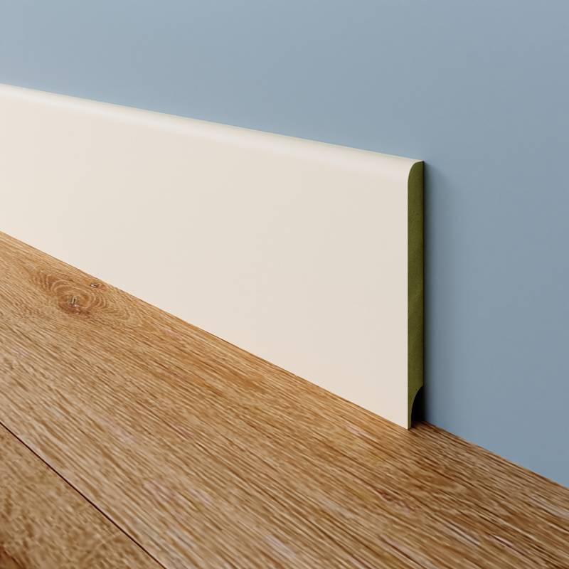 Radius-12 Plint - 12 x 120 mm - RAL 9001